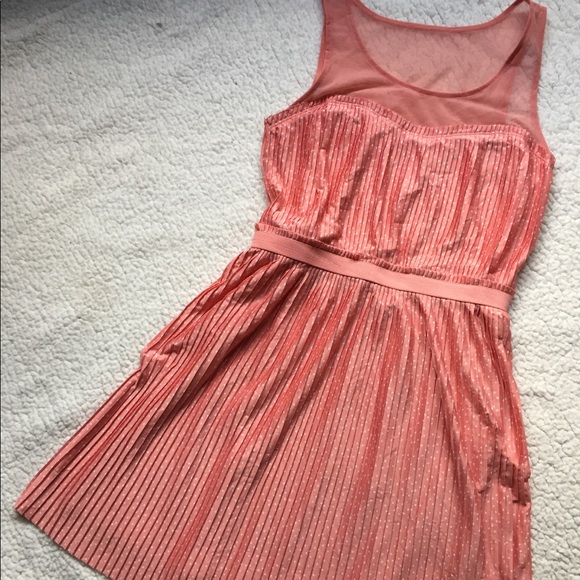 🆕 LC Lauren Conrad Sunday Summer Dress - Picture 2 of 4
